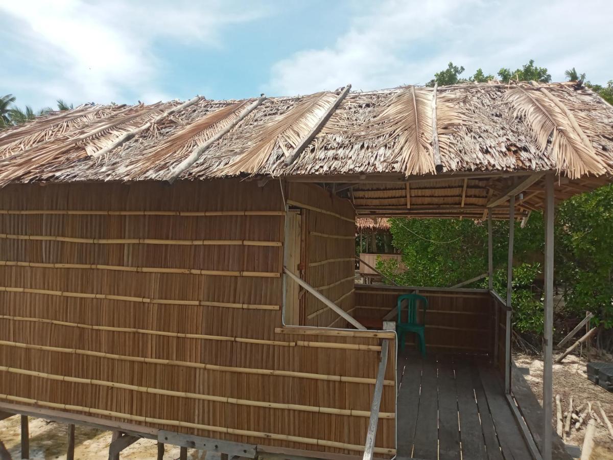 Arborek Diving Homestay R4 Besir ภายนอก รูปภาพ