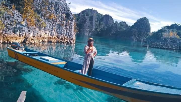 Arborek Diving Homestay R4 Besir ภายนอก รูปภาพ