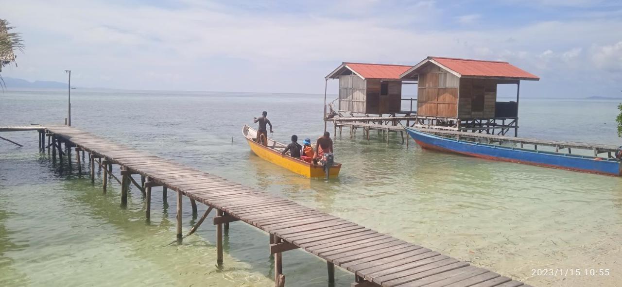 Arborek Diving Homestay R4 Besir ภายนอก รูปภาพ