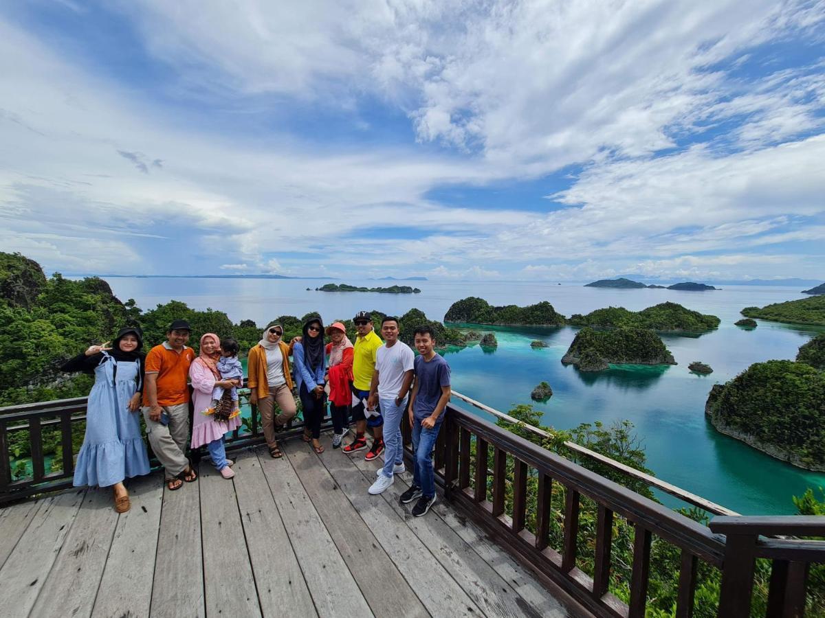Arborek Diving Homestay R4 Besir ภายนอก รูปภาพ