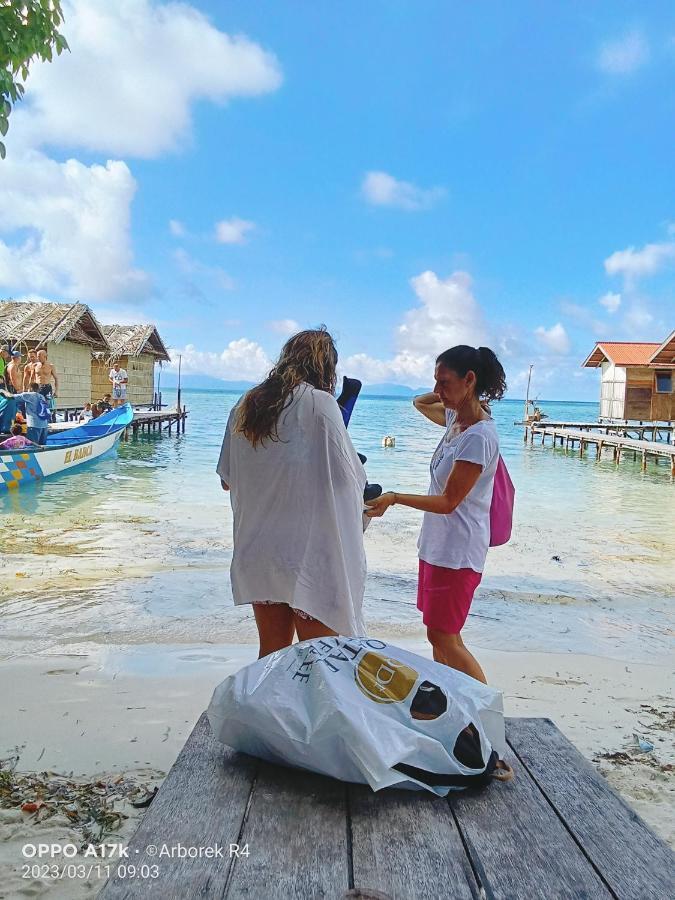 Arborek Diving Homestay R4 Besir ภายนอก รูปภาพ