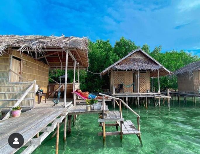 Arborek Diving Homestay R4 Besir ภายนอก รูปภาพ