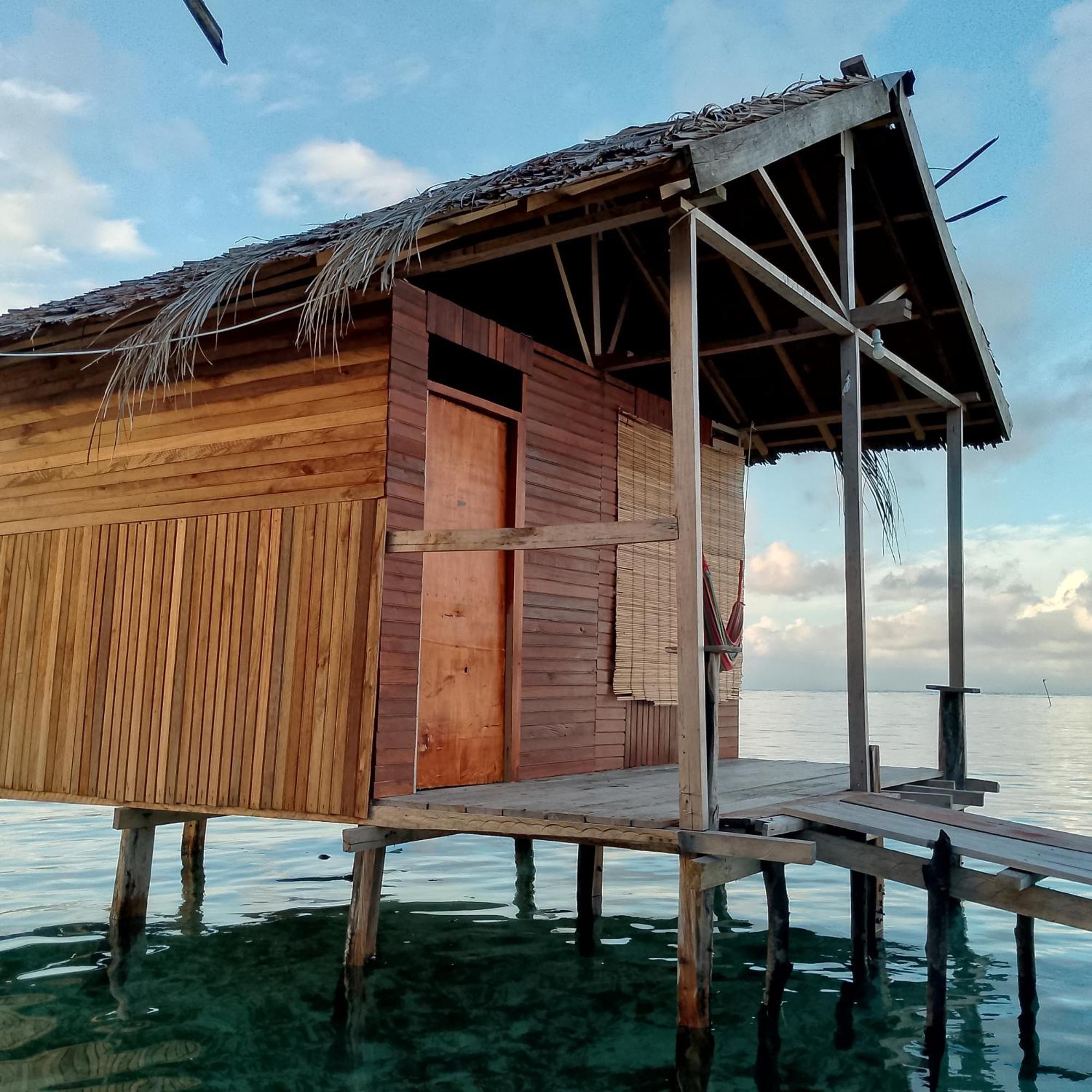 Arborek Diving Homestay R4 Besir ห้อง รูปภาพ